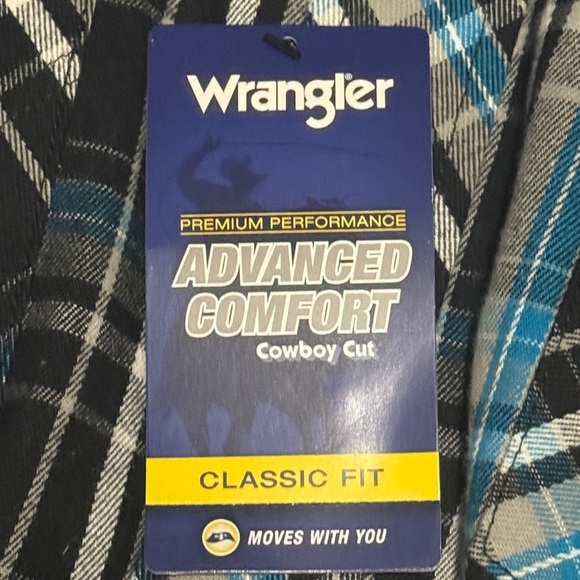 Wrangler Men's Plaid Shirt in Black and Blue Size Large - Picture 5 of 6